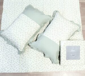 white bed sheet Bed sheet with pillow cover