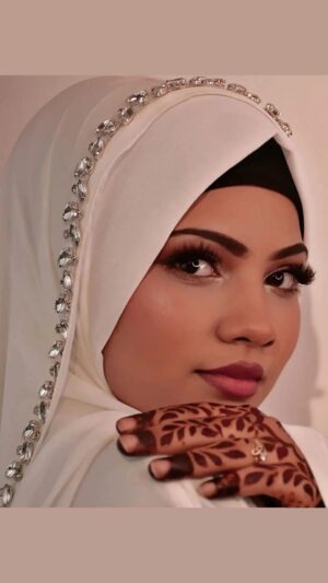 white hijab Instant white Hijab with Crystal